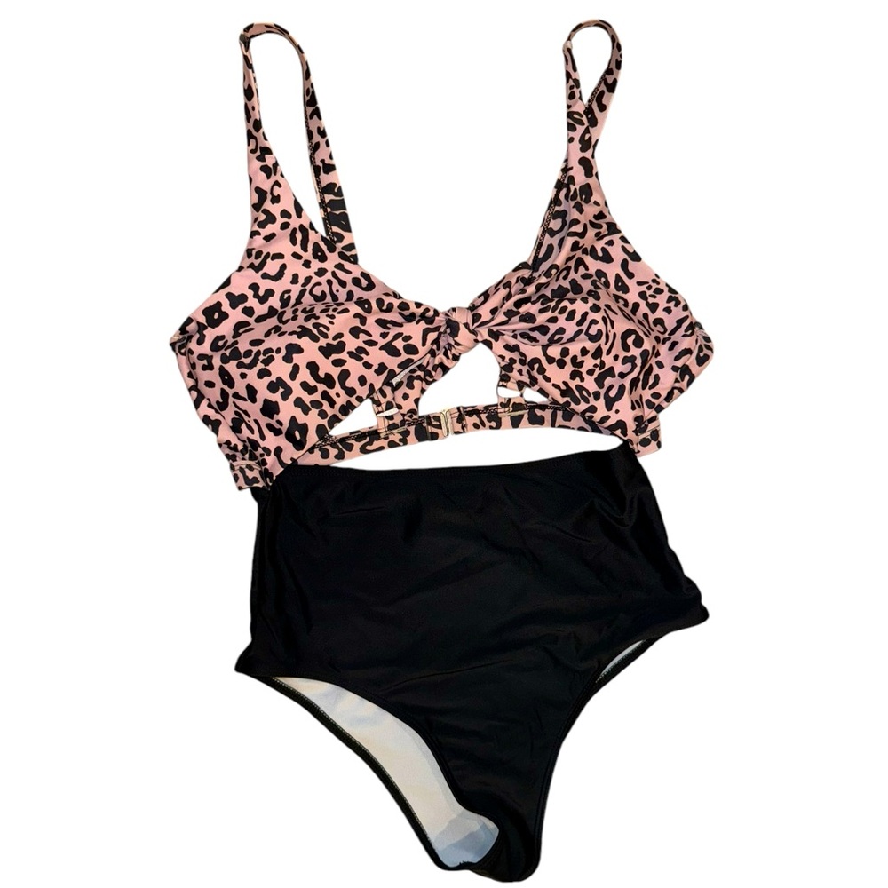 Women’s Pink And Black Leopard And Solid Black One Piece Bathing Suit. Size M.